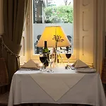 Casa de hóspedes The Lamplighter Dining ~