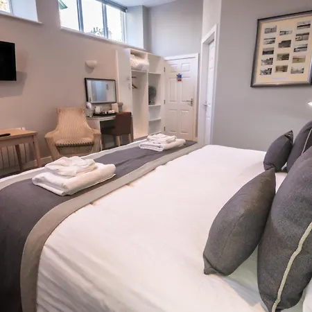 The Lamplighter Dining ~ Πανσιόν Windermere