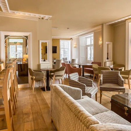 The Lamplighter Dining ~ 4* Windermere