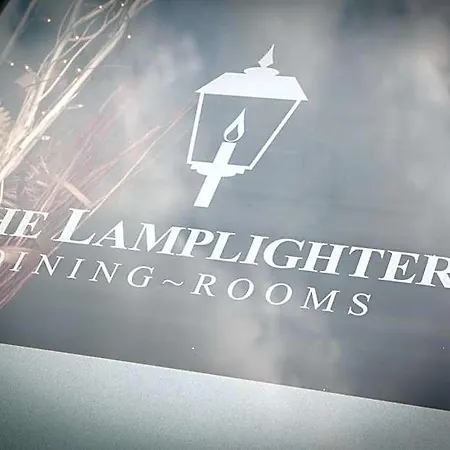The Lamplighter Dining ~ Konukevi 4*