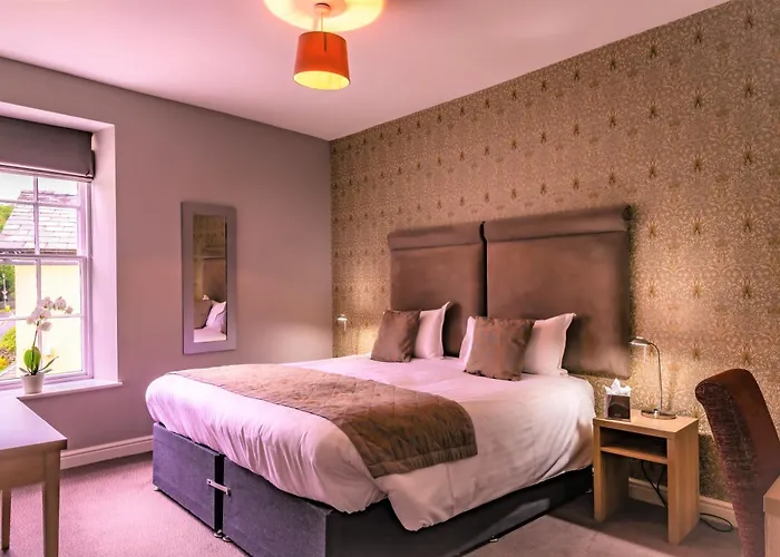 The Lamplighter Dining ~ 4*