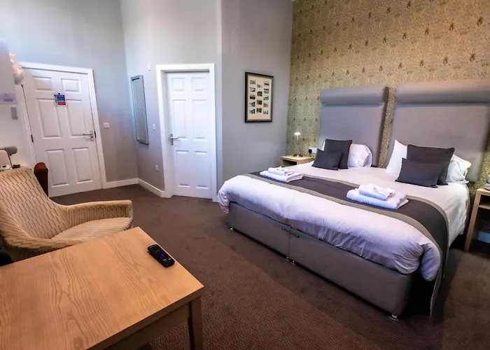 The Lamplighter Dining ~