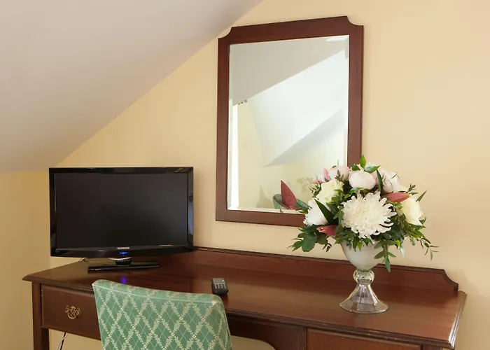 The Lamplighter Dining ~