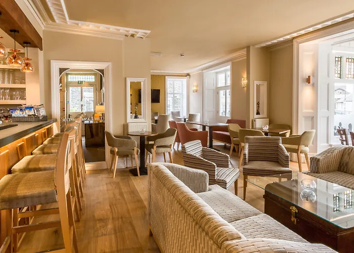 The Lamplighter Dining ~ 4* Windermere