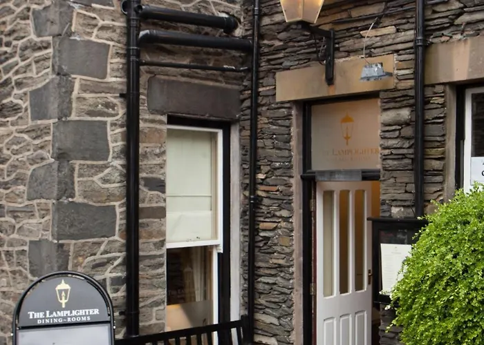 The Lamplighter Dining ~ 4*