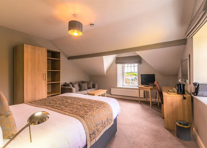 The Lamplighter Dining ~ 4* Windermere