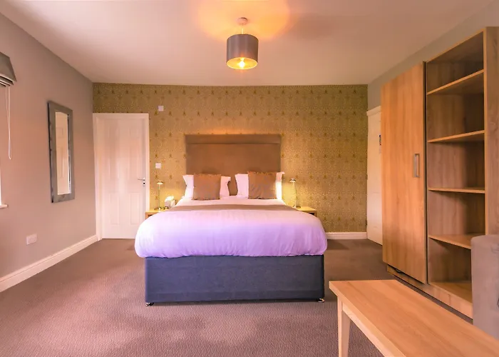 The Lamplighter Dining ~ 4* Windermere