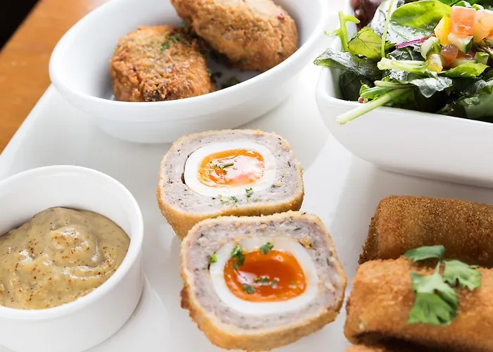 The Lamplighter Dining ~