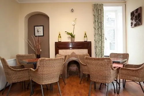 The Lamplighter Dining ~