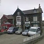兰普莱特尔餐厅及客房酒店
