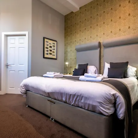 The Lamplighter Dining ~ 3* Windermere