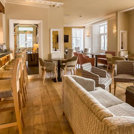 The Lamplighter Dining ~ 3* Windermere