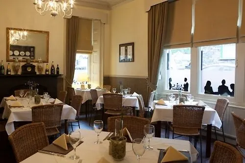 The Lamplighter Dining ~ Konukevi Windermere